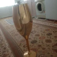 گلدون طلایی