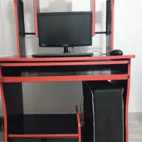 میز کامپیوتر