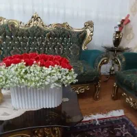 مبل سیطنتی تمیز وسالم