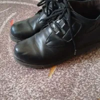 نیم بوت چرم سایز ۳۸