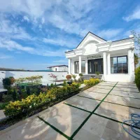 باغ ویلا استخردار فول 303 متری سند آماده انتقال