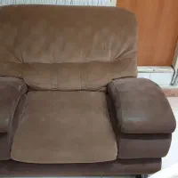 اثاثیه اضافی تخت فلزی+دو دست مبل ۷نفرمعاوضه باهرچی|مبلمان خانگی و میز عسلی|رشت, توشیبا|دیوار