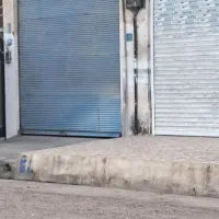 فروش مغازه تجاری با تمامی انشعابات و سندار