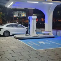 لونا برقی 2024|خودرو سواری و وانت|شیراز, شریف‌آباد|دیوار