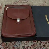 کیف تمام چرم رودوشی آکبند