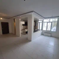 ۹۰ متر/۲ خواب/طبقه اول/پارکینگ/نارمک