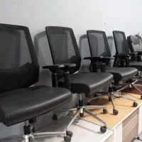 خریدار و فروشنده لوازم اداری و شرکتی و میز صندلی