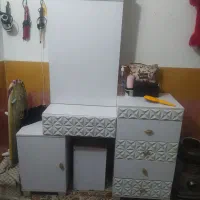 میزآرایشی|میز و صندلی غذاخوری|قم, باغ شریفی|دیوار