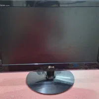 دو عدد مانیتور LG