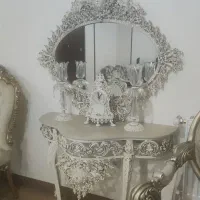 آینه و کنسول