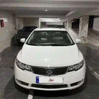 سراتو ۲۰۰۰ اپشنال مدل ۹۶ درحد با شرایط ویژه اقساط