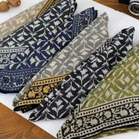 شال و روسری|لباس|اصفهان, سرشبادران|دیوار