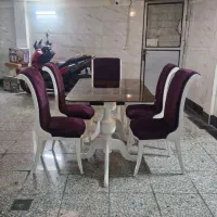میز نهار خوری همراه صندلی