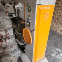 وسایل کلوچه پزی میکسر فر خمیر گیر|کافی‌شاپ و رستوران|بهارستان, |دیوار