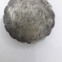 گل سینه بسیار قدیمی آنتیک نقره|کلکسیون اشیاء عتیقه|نکا, |دیوار