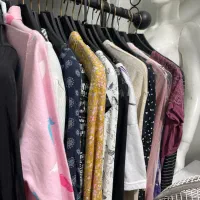 فروش یکجا لباس زنانه وارداتی به دلیل تغییر شغل