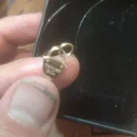 پلاک طرح قفل