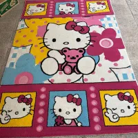 فرش کودک ۴ متری تمیز و سالم
