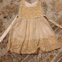 لباس و کاپیشن بچه