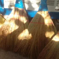 جاروفروشئ سنتی