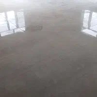 شاگرد برای کاشی کاری