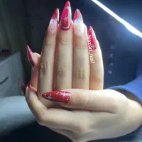 خدمات تخصصی ناخن