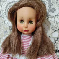 عروسک مو قهوه ای