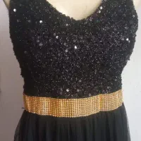 مانتو و لباس مجلسی|لباس|نیشابور, گنبد سبز|دیوار