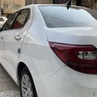 دنا پلاس دنده ای مدل 1401 بی رنگ 30 تا کار|خودرو سواری و وانت|صدرا-فارس, فاز ۱|دیوار