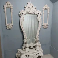 آینه و کنسول