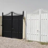 باغ-نیمه-کاره-در-مجموعه-آب-شرب-برق-سه-فاز