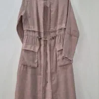 تعدادی مانتوی بهاره و شلوار جین