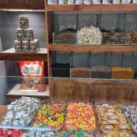غرفه به اجاره داده میشود