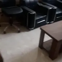 میز و مبل چرم نفره اداری میز جلو مبلی