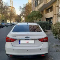 اریزو۵ اتوماتیک ۱۴۰۲ کارکرد۵۱هزار