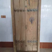 درب چوبی قدیمی