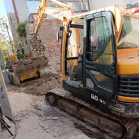 خاکبرداری و اجاره مینی بیل لاستیکی و زنجیری|خدمات حمل و نقل|تبریز, |دیوار