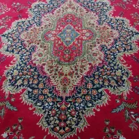 فرش ۴×۳ سالم بدون پارگی