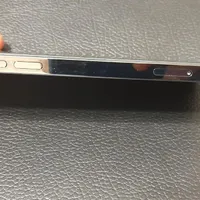 اپل iPhone 12 Pro با حافظهٔ ۱۲۸ گیگابایت