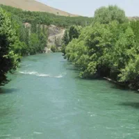 فروش باغ حاشیه زاینده رودروستای صادق اباد(سامان)