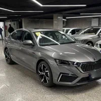 اشکودا اکتاویا پرو مدل 2024 صفر