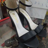 کفش زنانه|کیف، کفش، کمربند|اشنویه, |دیوار