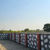 باغچه چهار دیواری سند دار