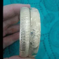 دوعددالنگو به فروش میرسد