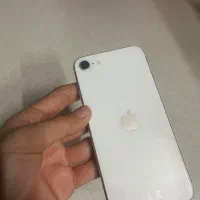 ایفونse2020