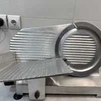 اسلایسر کالباس