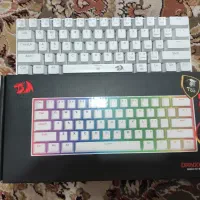 دوستان ما یک کیبورد میکانیکال داریم|قطعات و لوازم جانبی رایانه|قم, حنیف نژاد|دیوار