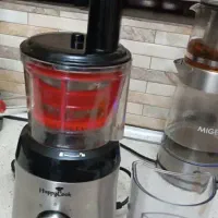 اب میوه گیری و عصاره گیر|آبمیوهگیر و آبمرکباتگیر|رشت, آزادگان|دیوار