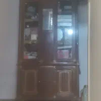 کمد ایستاده