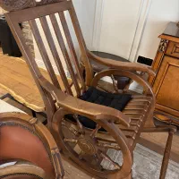 صندلی راک چوبی بسیار زیبا